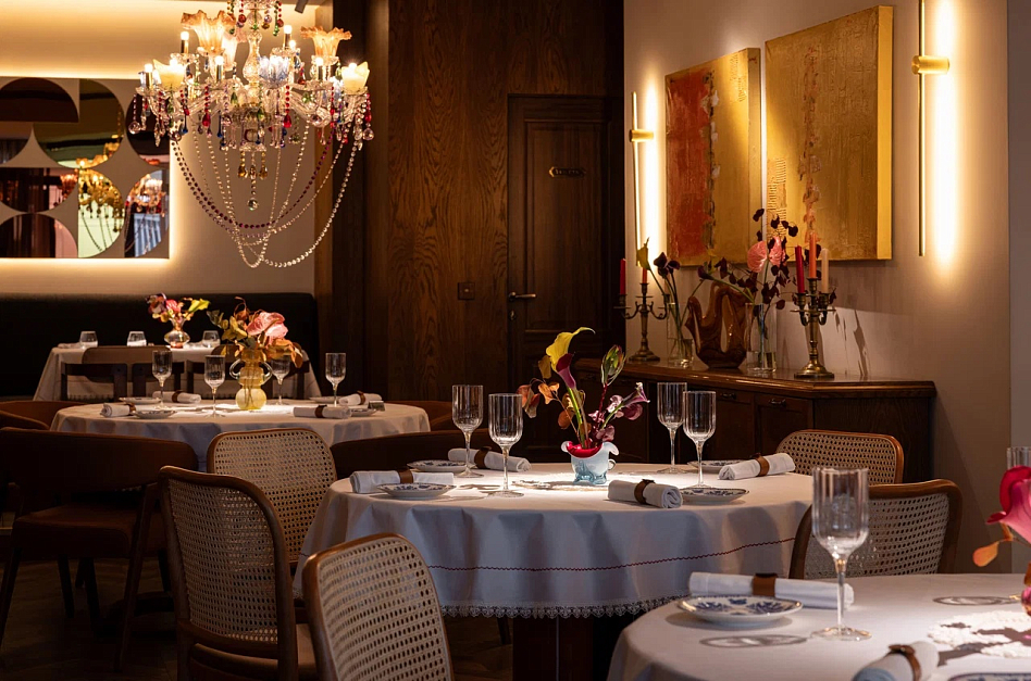 Наппе бистро / The Nappe Bistro - средний счет  2000-3000р