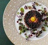 Специальное предложение с черной икрой в Butler