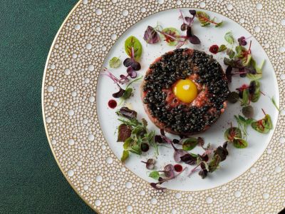 Специальное предложение с черной икрой в Butler