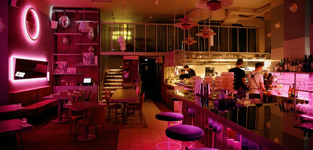 Happy End Bar & Kitchen - фотография № 3