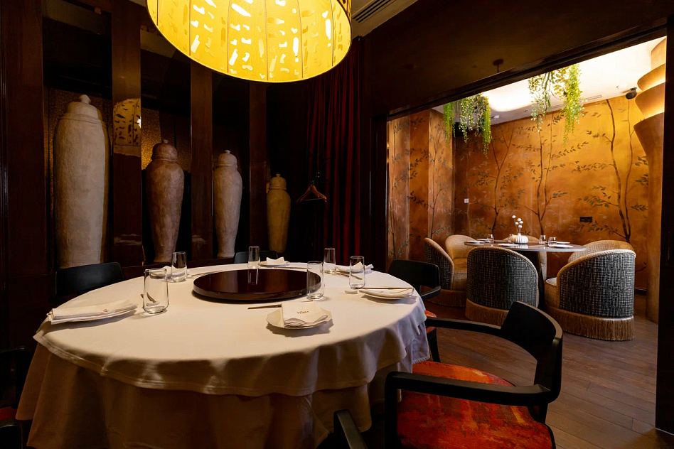 Yuma - метро смоленская (арбатско-покровская линия)