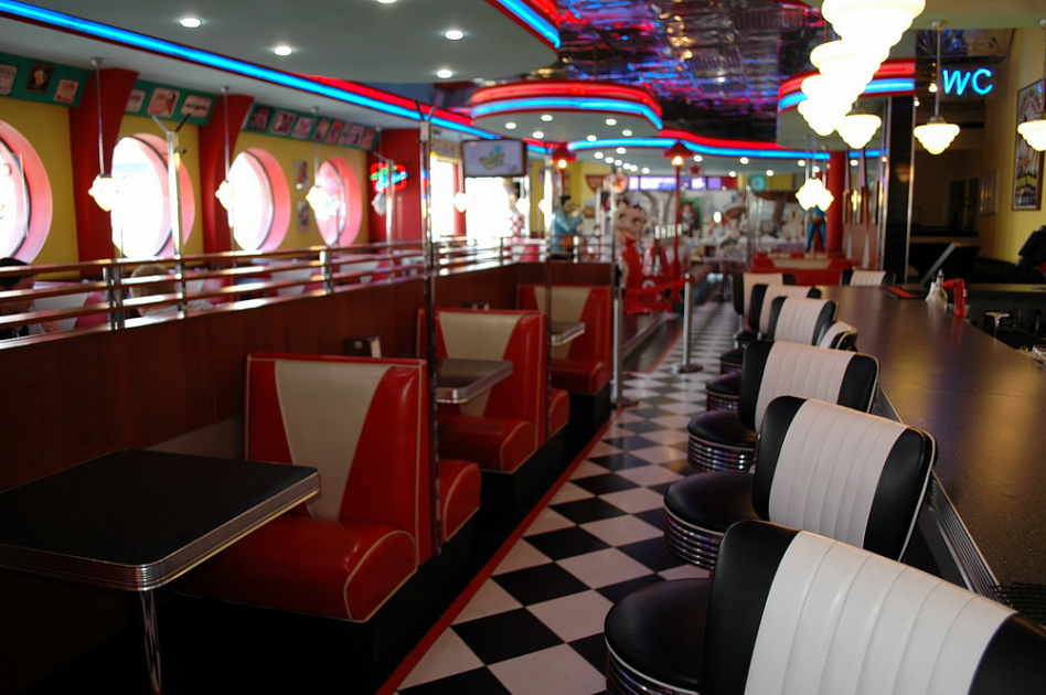 Hollywood / Голливуд (ex. Beverly Hills Diner / Беверли Хиллс Дайнер (Котельники) (закрыт) фото 15