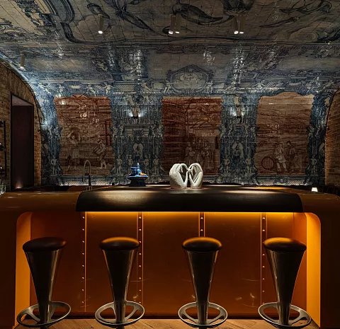 Padron bar