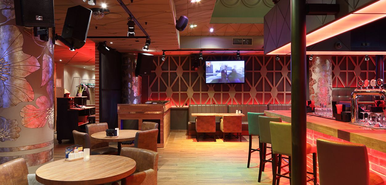 Bar BQ Cafe / Бар Би Кью Кафе (Трубная) закрыт - фотография № 3