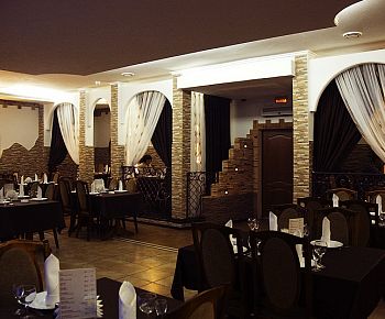 Райский Дворик (закрыт)