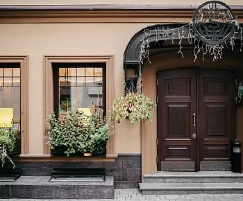 Svoy / Свой