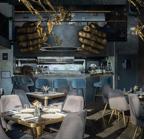 Touch Chef’s place & Bar