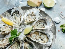 Дары моря и просекко: новое сет-меню в «Кафе Империал»