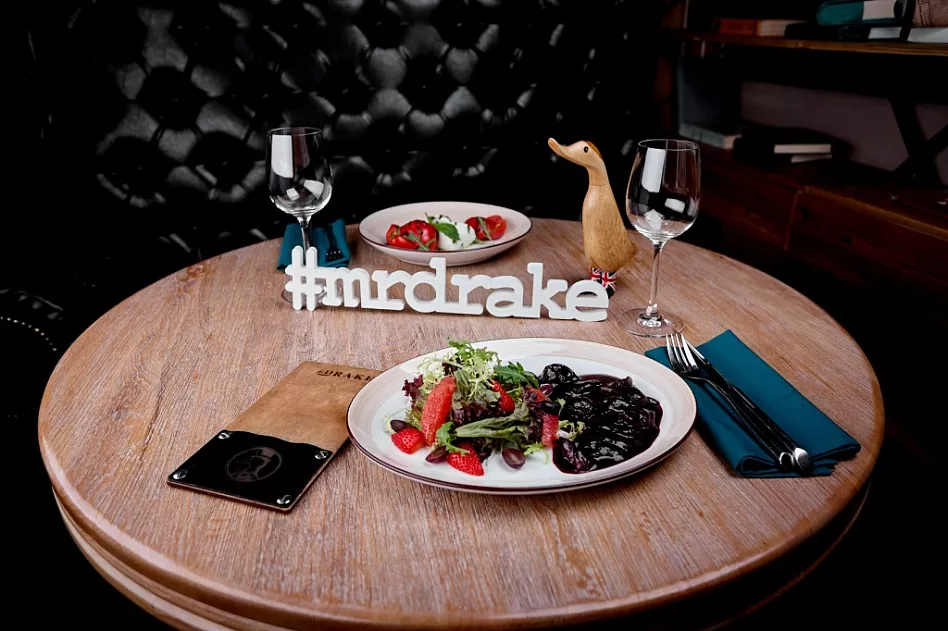 Mr. Drake (закрыт) фото 20