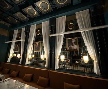 Джулес Зжанг / Jules Zang