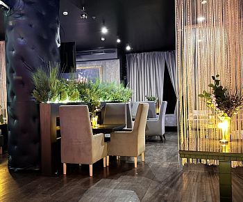 Amphora Lounge bar