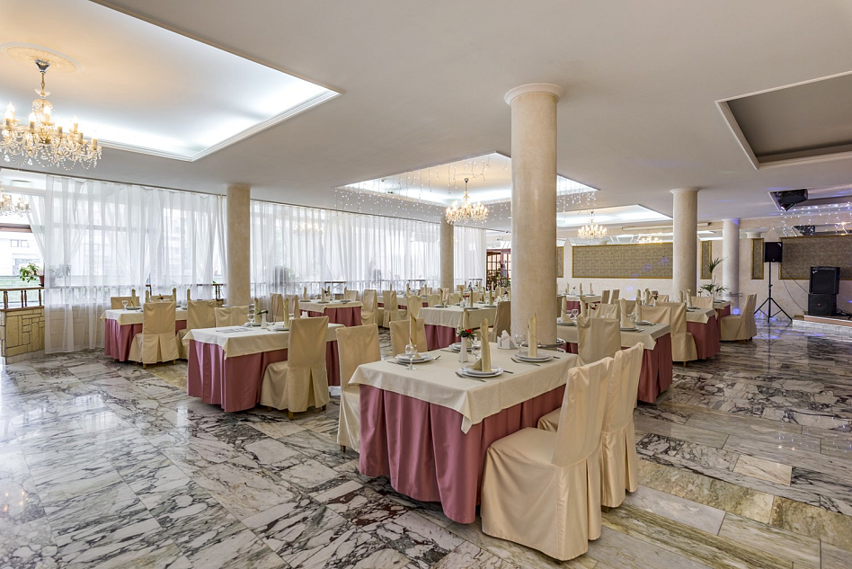 Отель Аструс - фотография № 1