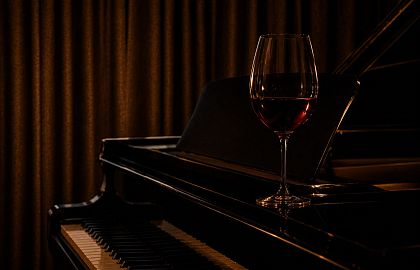 Гастрономический вечер «Вино. Эйнауди. Темнота»