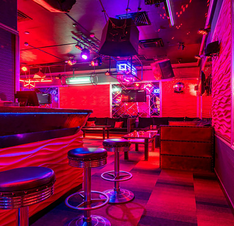 Red Rooms Караоке