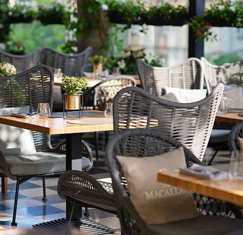 Мэдисон Холл / Madison Hall