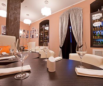 Brut Bar / Брют Бар (закрыт)