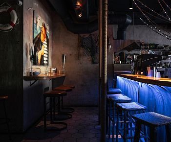 Моряк и Чайка на Пятницкой