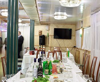 Теплоход «Жемчужина» (закрыт)