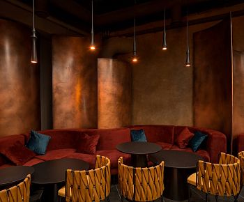 MOS lounge&bar (Фрунзенская)