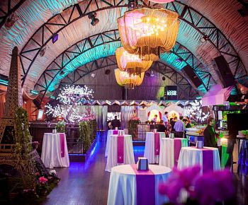 Chin Chin Music Bar&Hookah Lounge / Чин Чин (закрыт)