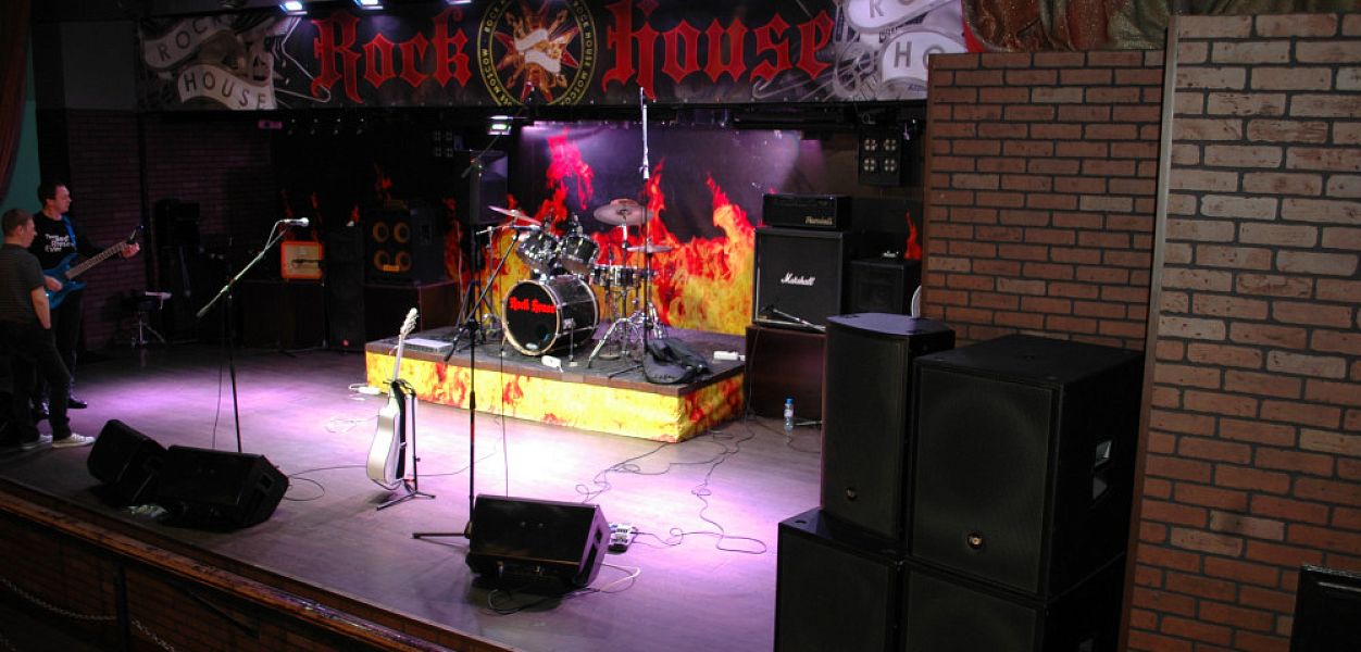 Rock House / Рок Хаус - фотография № 1
