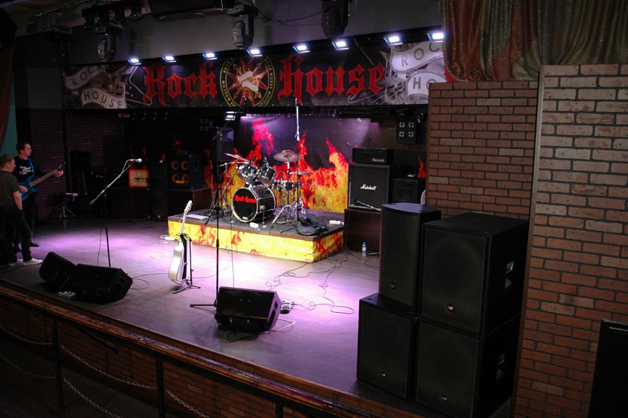 Rock House / Рок Хаус - фотография № 1