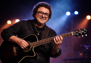 Игорь Саруханов