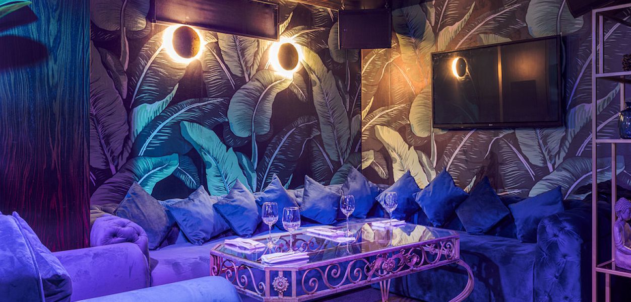 SOLOWAY karaoke club & night bar - фотография № 8