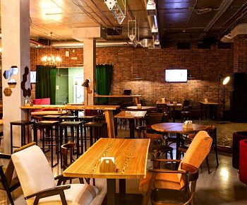 Joy’s Bar / Джойс Бар (закрыт)