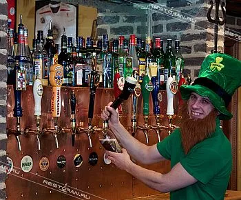 Johnnie Green Pub