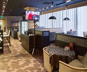 Mascotte Cafe (закрыт)