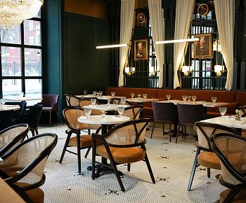 Джулес Зжанг / Jules Zang