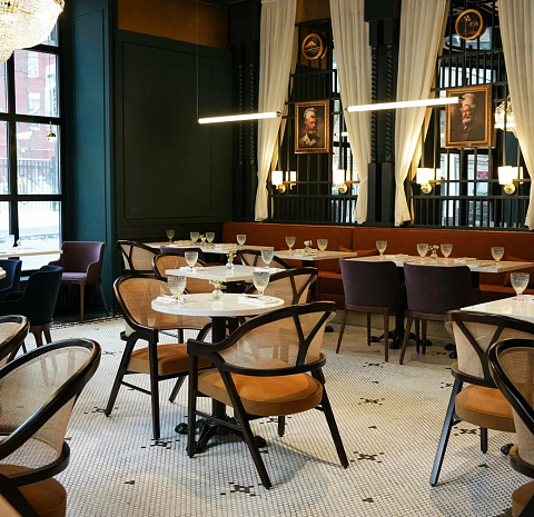 Джулес Зжанг / Jules Zang