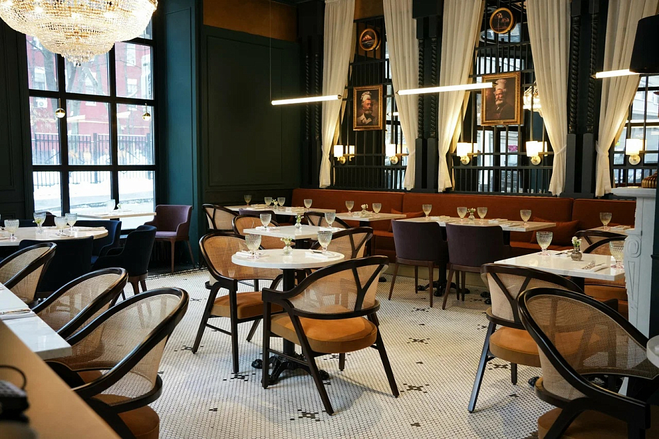 Джулес Зжанг / Jules Zang - метро арбатская (филевская линия)