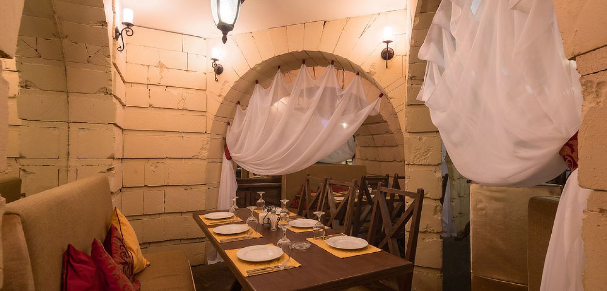 Castle Grill Bar / Кастл Гриль Бар (закрыт) - фотография № 15