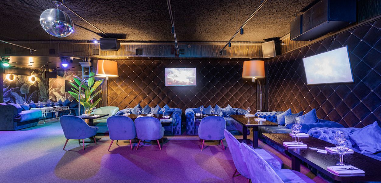 SOLOWAY karaoke club & night bar - фотография № 14