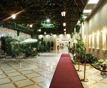 Grand Paradise