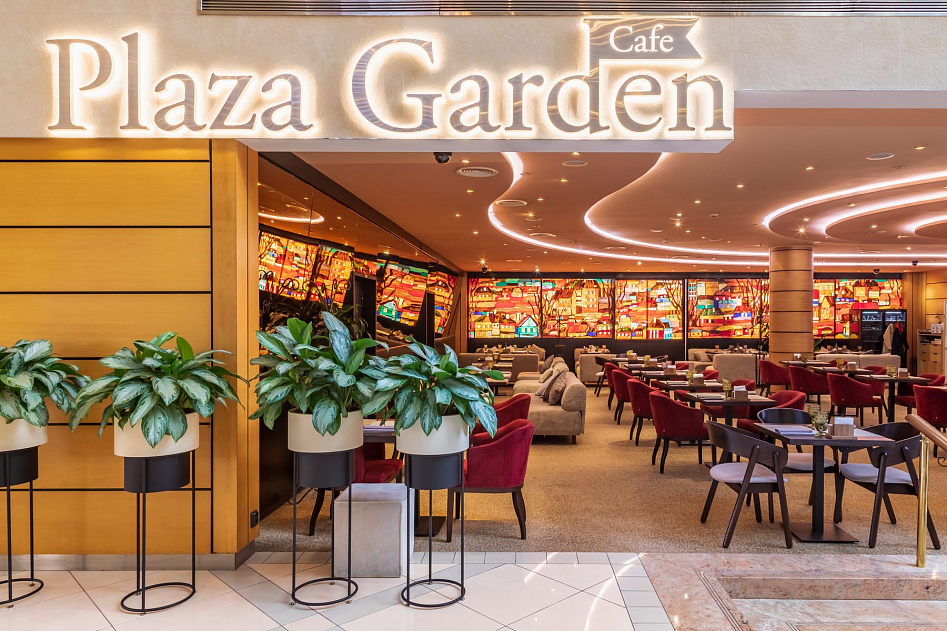 Plaza Garden Cafe - фотография № 6