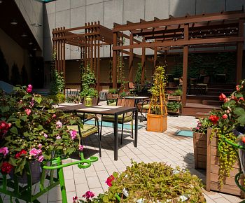 Terrace Plaza Garden Cafe