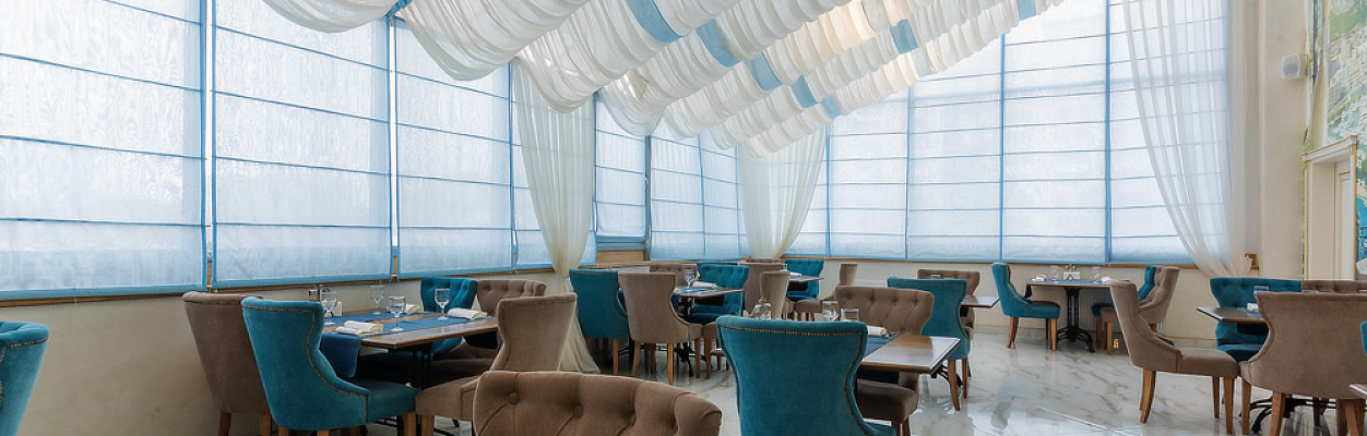 White Hall / Вайт Холл